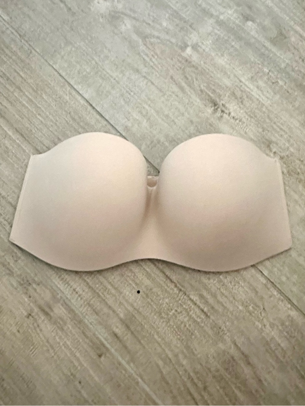 Soma 36DD Enbliss Stay Put
Strapless Bra Intimates Lingerie
